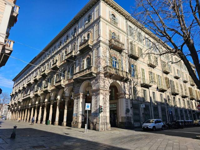 Appartamento in affitto a Torino TO