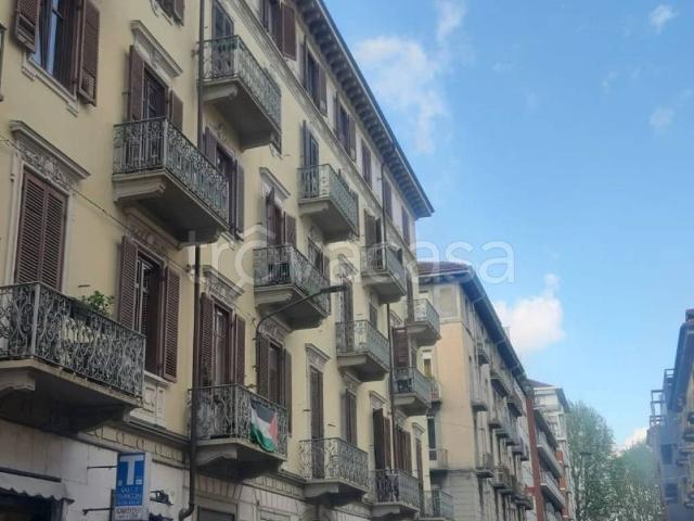 Appartamento in affitto a Torino via Conte Luigi Tarino, 11, arredato, ascensore, luminoso TrovaCasa
