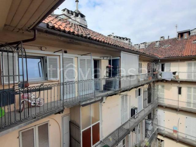 Appartamento in affitto a Torino via Carlo Alberto, 43, Via Roma