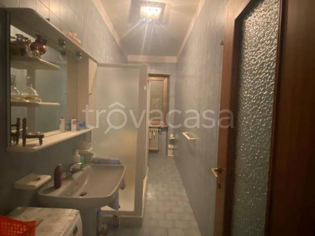Appartamento in affitto a Torino via Chambery, 61/47, arredato, balcone, angolo cottura TrovaCasa