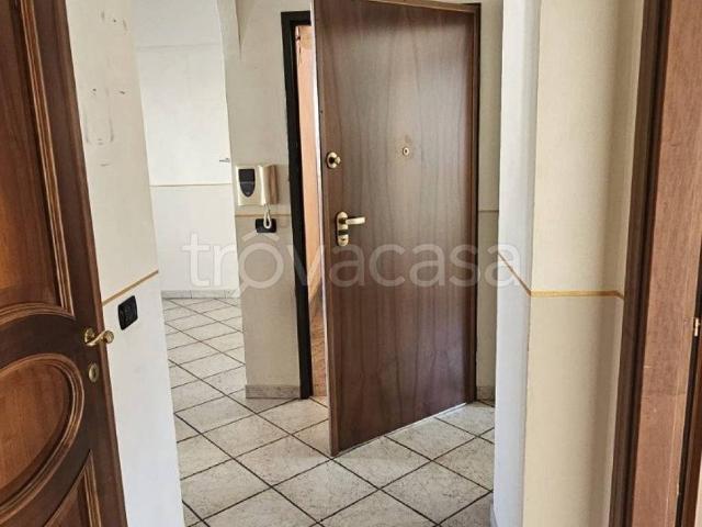 Appartamento in affitto a Torino via Gino Capponi, 31, non arredato/vuoto, terrazzo, ristrutturato TrovaCasa