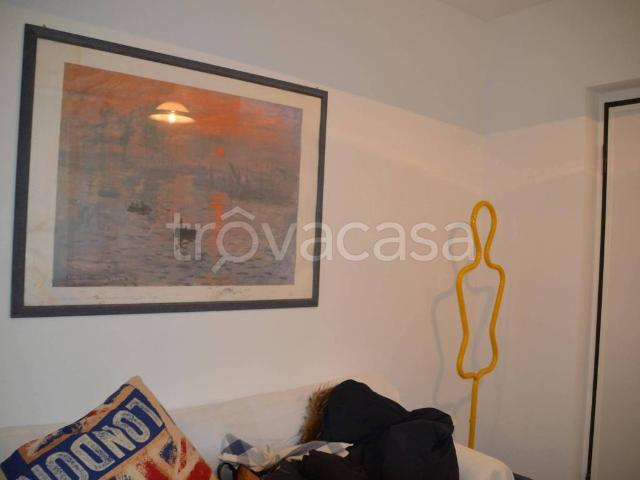 Appartamento in affitto a Torino via Feletto, arredato, giardino, riscaldamento autonomo TrovaCasa