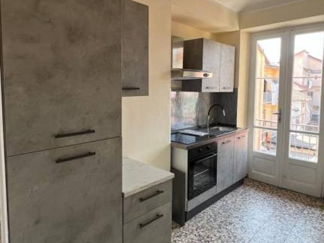 Appartamento in affitto a Torino via Monte Rosa, Barriera di Milano