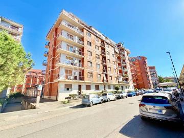 Appartamento in affitto a Torino via Michele Berrino, 13, arredato, ascensore, lavatrice TrovaCasa
