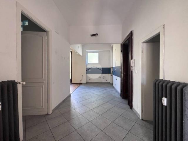 Appartamento in affitto a Torino via Principi d'Acaja, 28, non arredato/vuoto, ascensore, doppia esposizione TrovaCasa