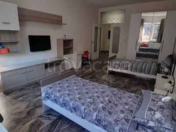 Appartamento in affitto a Torino corso Corsica, 19, arredato, lavatrice, balcone TrovaCasa