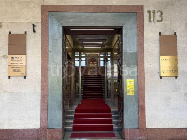 Appartamento in affitto a Torino piazza Castello, 113, parzialmente arredato, contesto signorile, domotica TrovaCasa