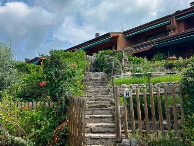 Appartamento in affitto a Torri del Benaco, arredato, giardino privato, terrazzo TrovaCasa