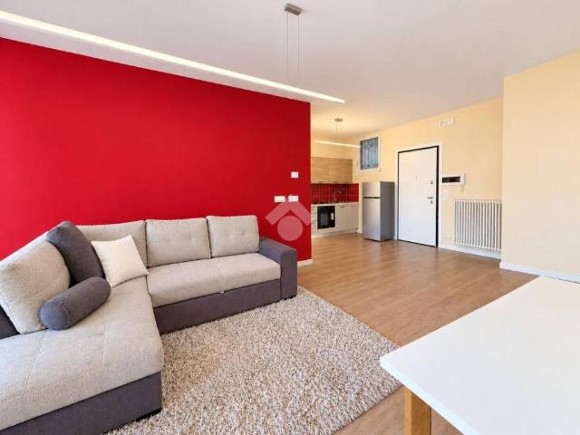 Appartamento in affitto a Torri del Benaco VR