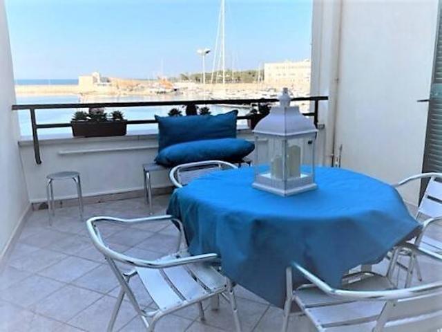 Appartamento in affitto a Trani BT