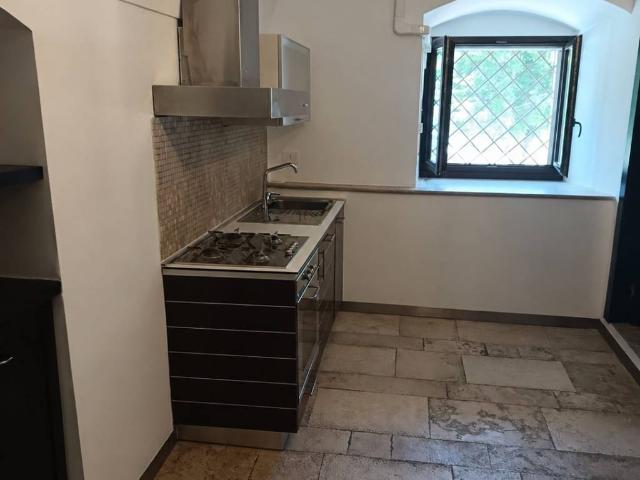 Appartamento in affitto a Trani BT
