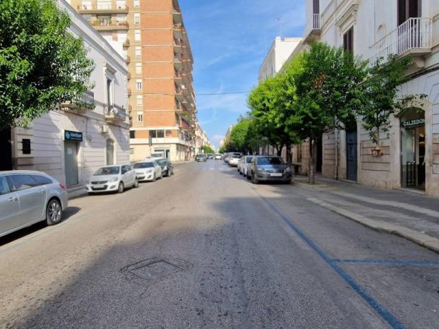 Appartamento in affitto a Trani BT