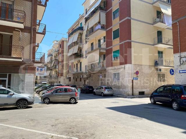 Appartamento in affitto a Trani BT