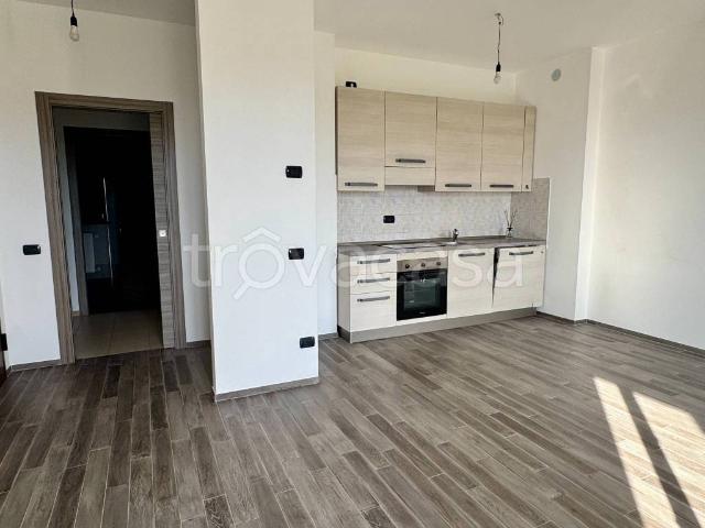 Appartamento in affitto a Tradate viale Guglielmo Marconi, terrazzo, parzialmente arredato, riscaldamento centralizzato TrovaCasa