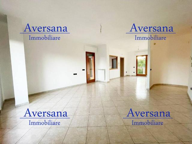 Appartamento in affitto a Trentola Ducenta CE