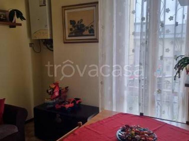 Appartamento in affitto a Trecate via Madonnina, arredato, libero subito, cantina TrovaCasa