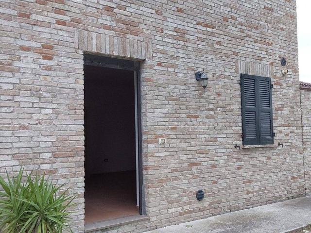 Appartamento in affitto a Treia MC