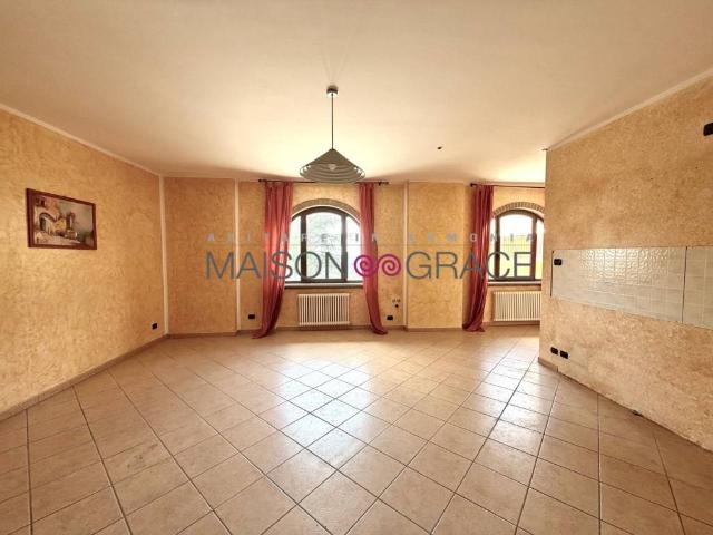 Appartamento in affitto a Treiso, posto auto coperto, cucina a vista, cucina abitabile TrovaCasa