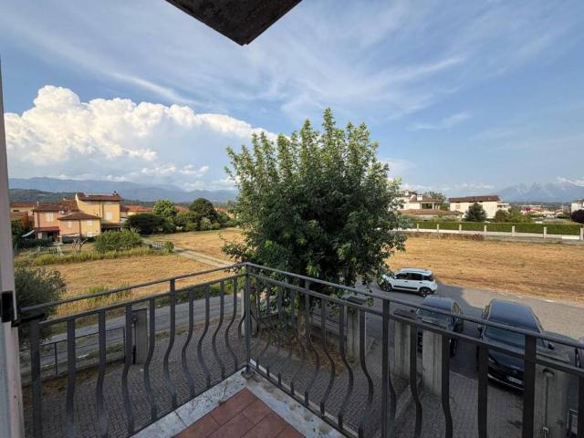 Appartamento in affitto a Tresana MS