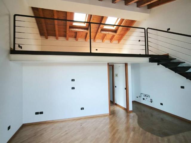 Appartamento in affitto a Trescore Balneario BG