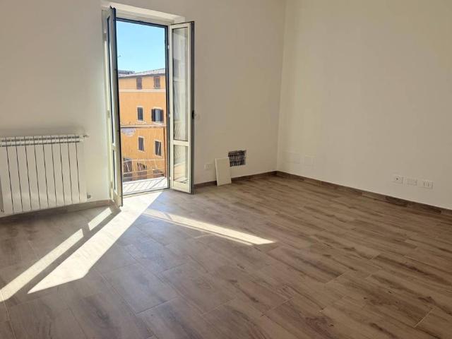 Appartamento in affitto a Trevignano Romano RM