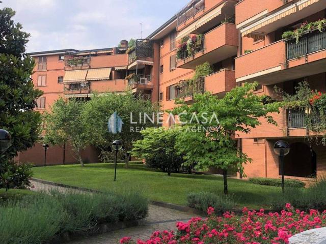 Appartamento in affitto a Trezzano sul Naviglio MI