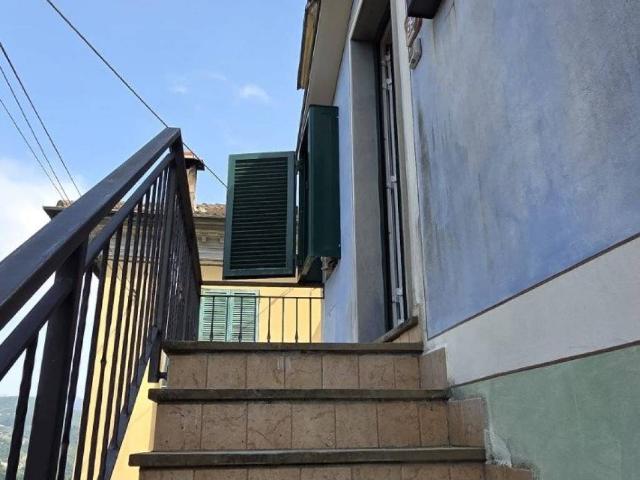 Appartamento in affitto a Tribogna GE