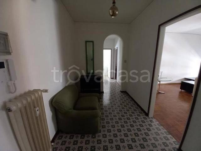 Appartamento in affitto a Trieste, arredato, terrazzo, ascensore TrovaCasa