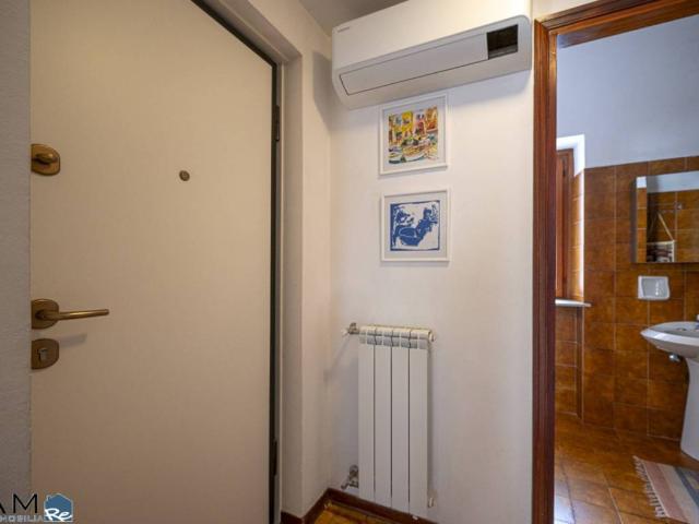 Appartamento in affitto a Trieste via flumiani, 1, riscaldamento autonomo, parzialmente arredato, vicinanze negozi TrovaCasa