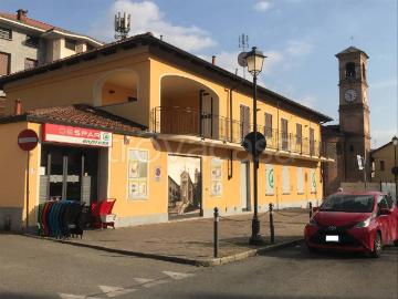 Appartamento in affitto a Trofarello viale della Resistenza, 3, non arredato/vuoto, ultimo piano, ristrutturato TrovaCasa
