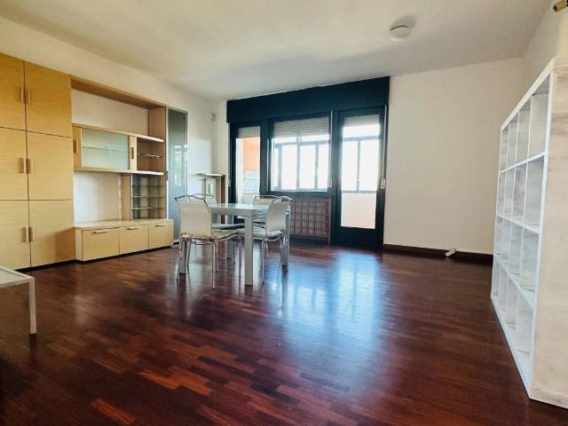 Appartamento in affitto a Udine UD