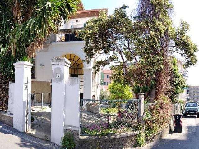 Appartamento in affitto a Vado Ligure SV