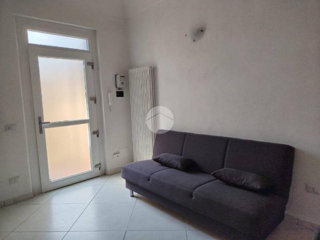 Appartamento in affitto a Valenza AL