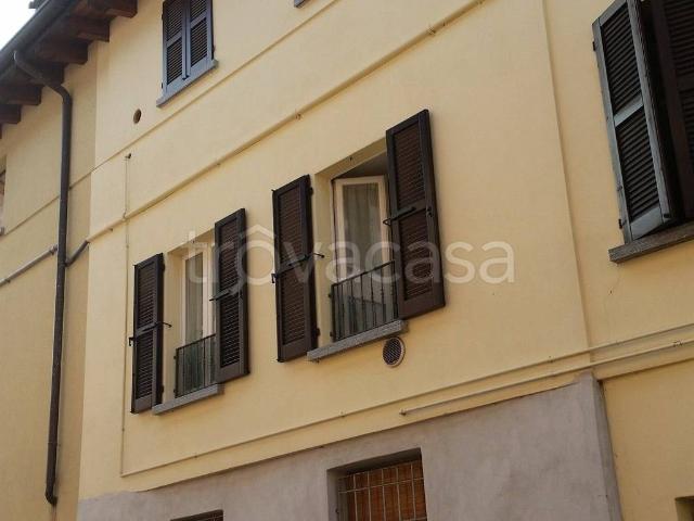 Appartamento in affitto a Valgreghentino via san carlo, arredato, riscaldamento autonomo, ascensore TrovaCasa