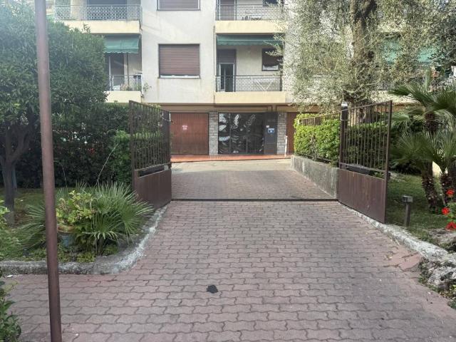 Appartamento in affitto a Vallecrosia IM