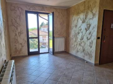 Appartamento in affitto a Valperga TO