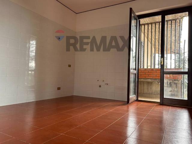 Appartamento in affitto a Valverde CT