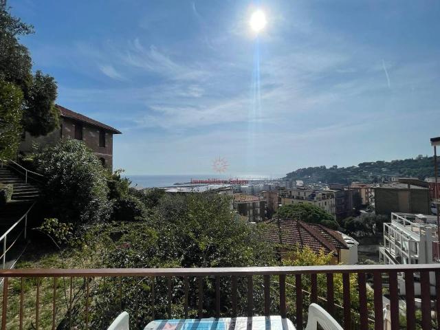 Appartamento in affitto a Varazze SV