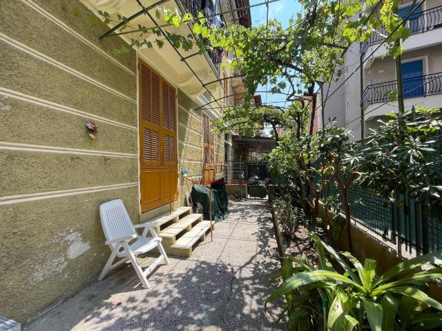 Appartamento in affitto a Varazze SV