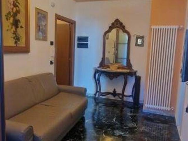 Appartamento in affitto a Varazze SV