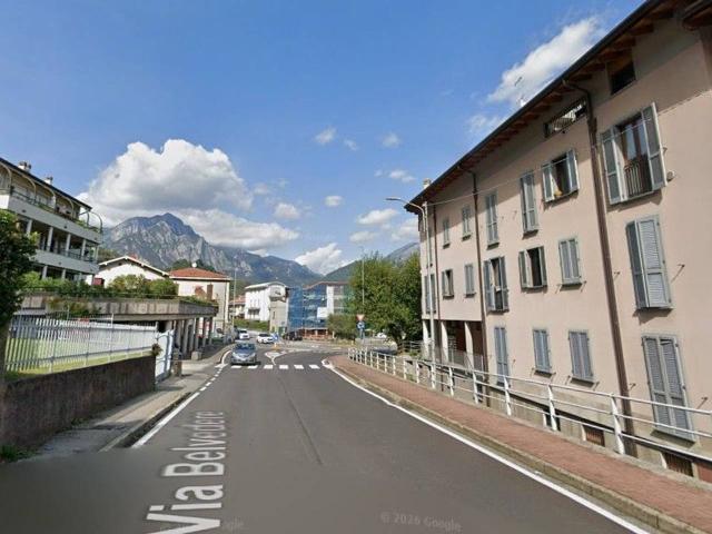 Appartamento in affitto a Varenna
