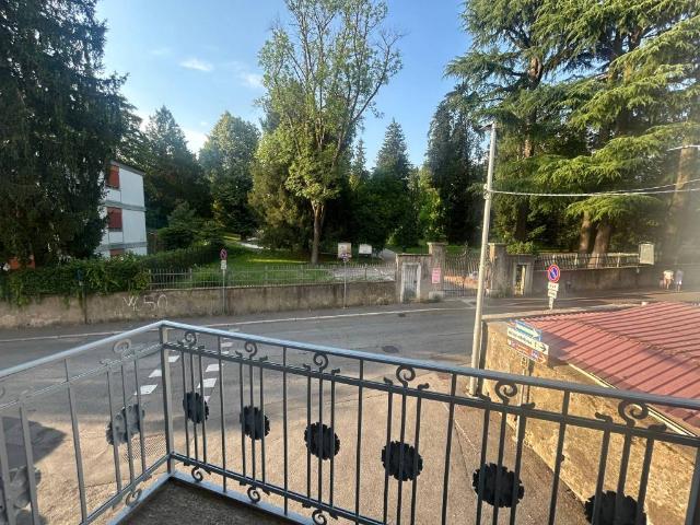 Appartamento in affitto a Varese VA