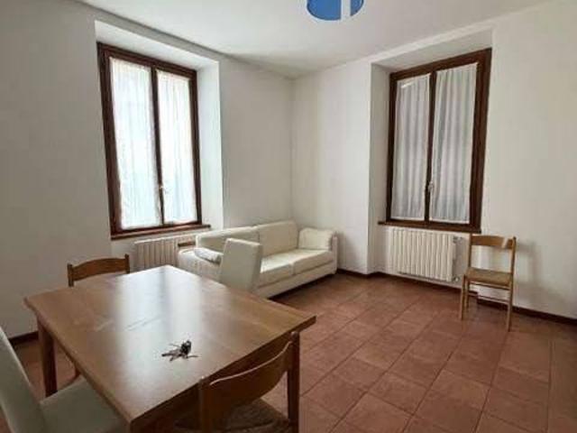 Appartamento in affitto a Varese VA