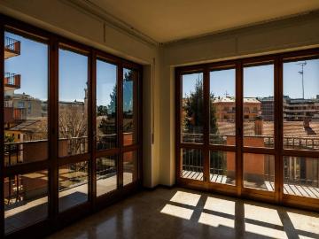 Appartamento in affitto a Varese VA