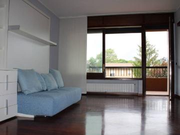 Appartamento in affitto a Varese VA