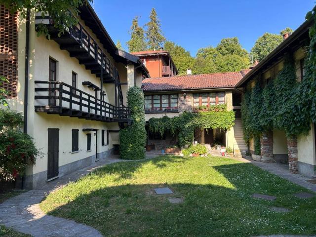 Appartamento in affitto a Varese VA