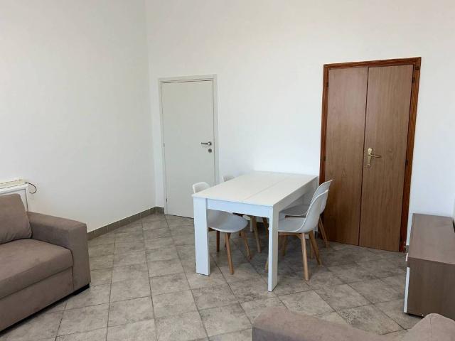 Appartamento in affitto a Varese VA