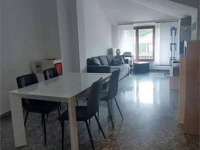 Appartamento in affitto a Varese VA