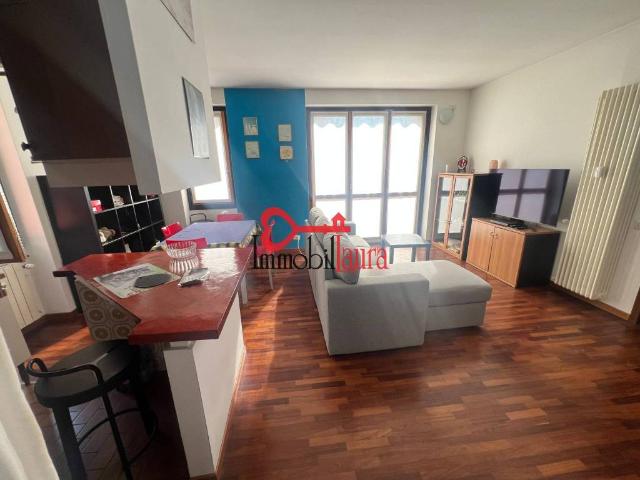 Appartamento in affitto a Varese VA