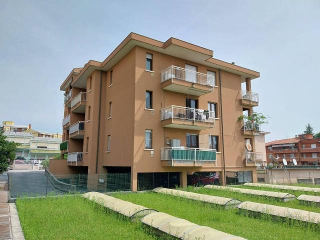 Appartamento in affitto a Varese VA